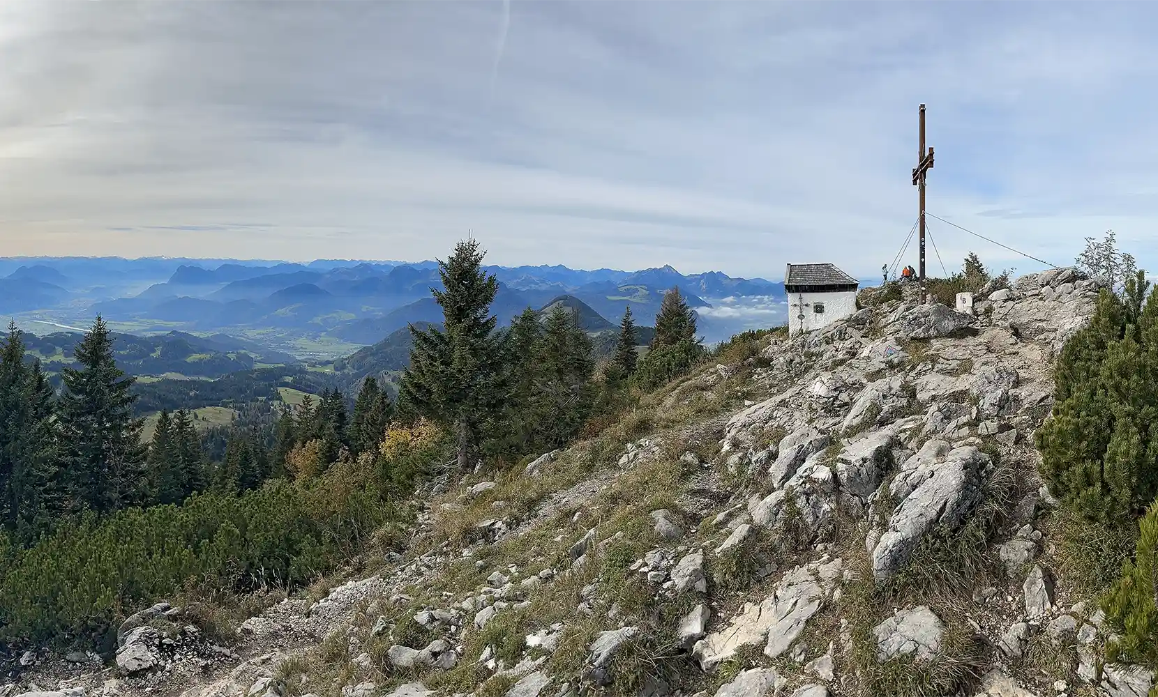 Spitzstein (1596 m) von Erlerberg